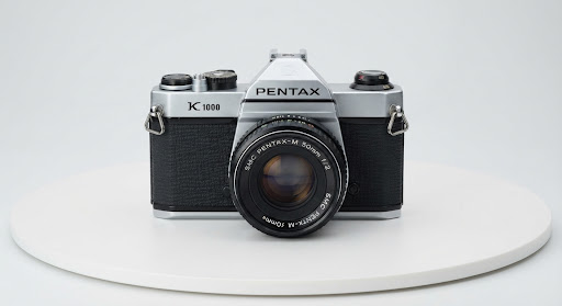 Pentax K-1000 35mm SLR Camera + 50mm Lens